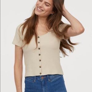 Ribbed Buttoned Top